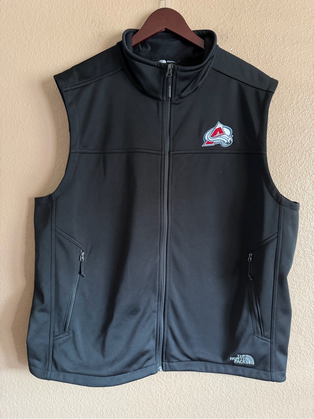 The North Face Black Vest with Colorado Avalanche Logo Size XXL